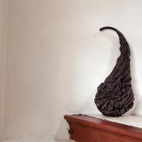 sculpture dried pear